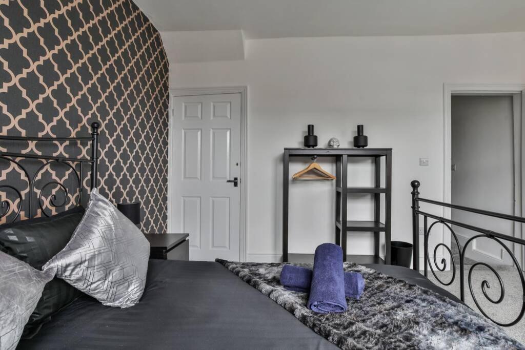 Refurbished Plush Property Great Transport Links Sheffield Exterior photo